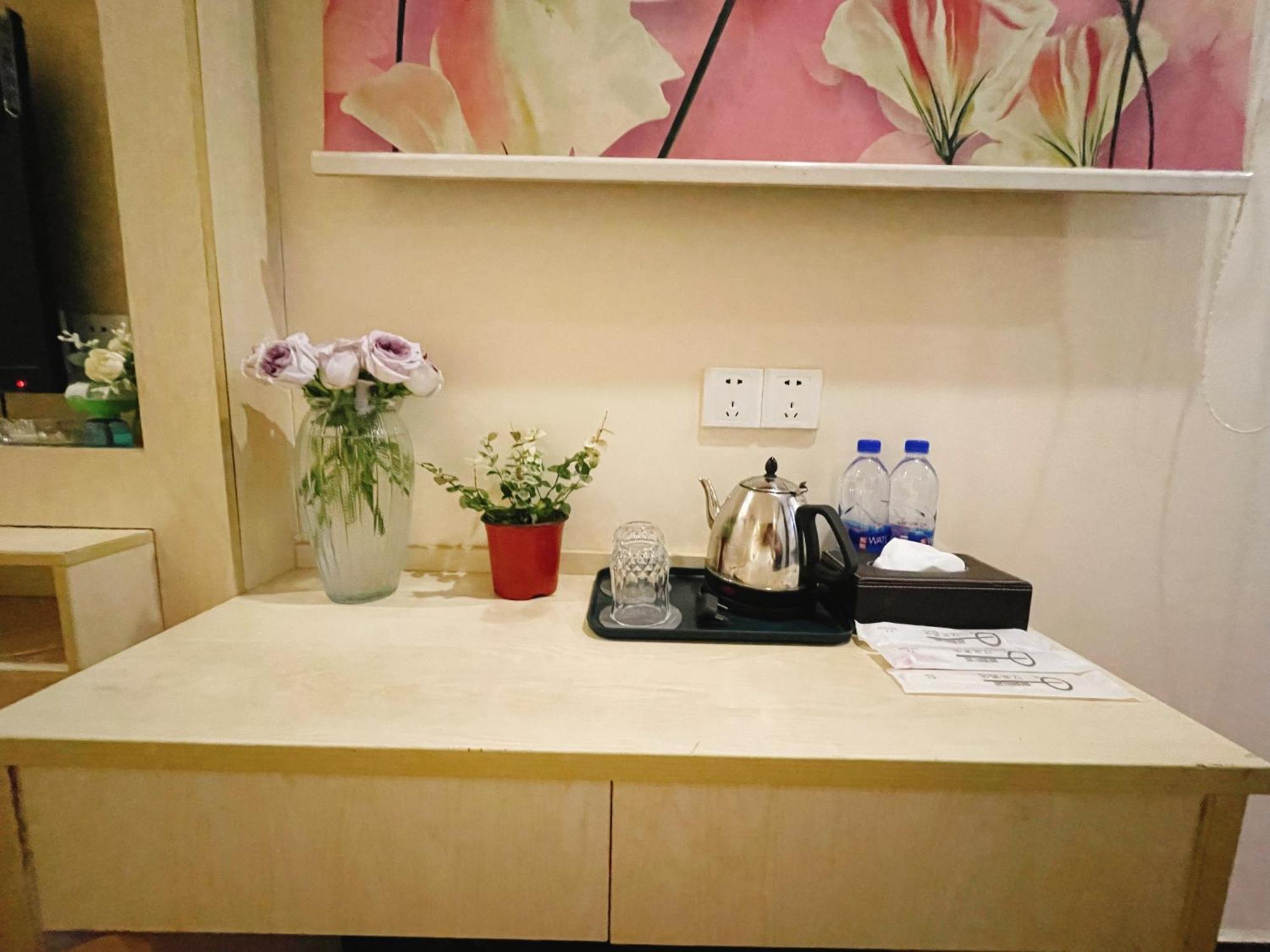 Emi Hotel Guangzhou International Convention And Exhibition Center Guangzhou Tower Branch エクステリア 写真